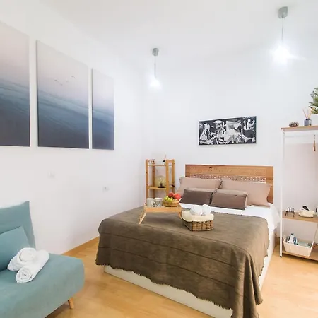 Picasso Apartamento *